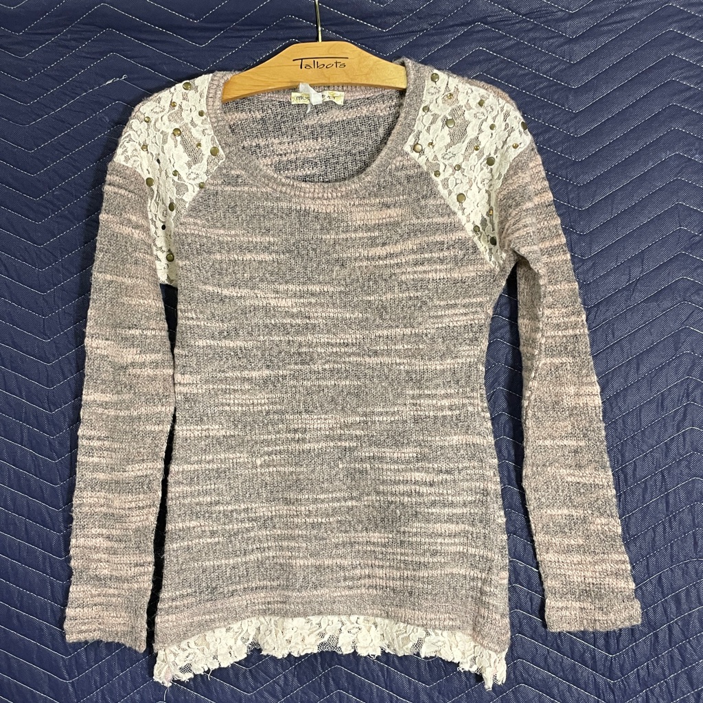 Women's Moon River Long Sleeve Sweater